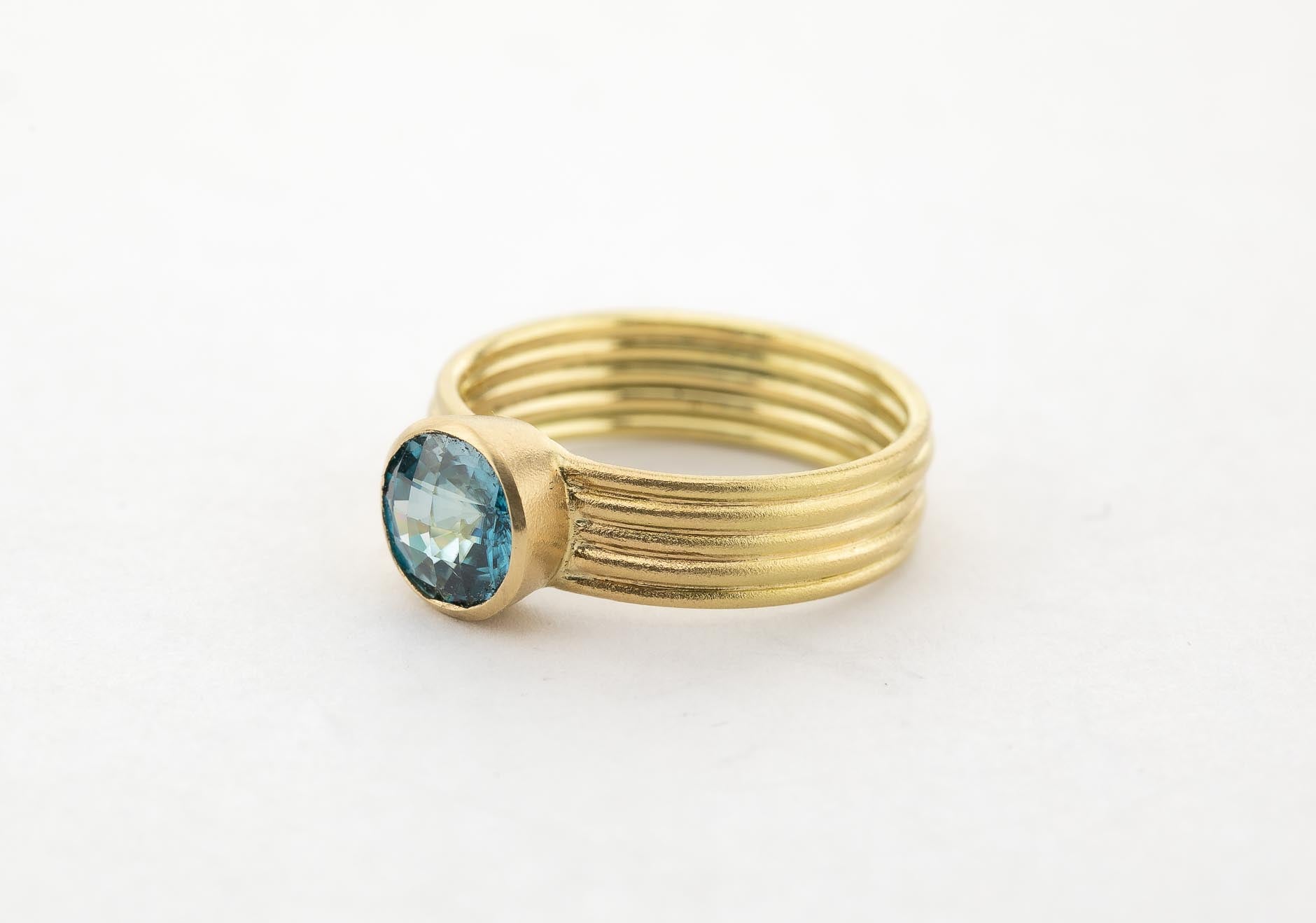 Ring, Zirkon, 750/000 Gold